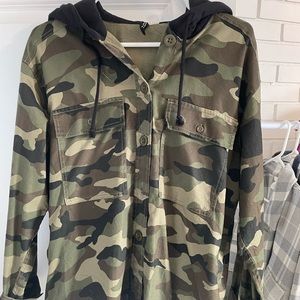 H&M camo shacket